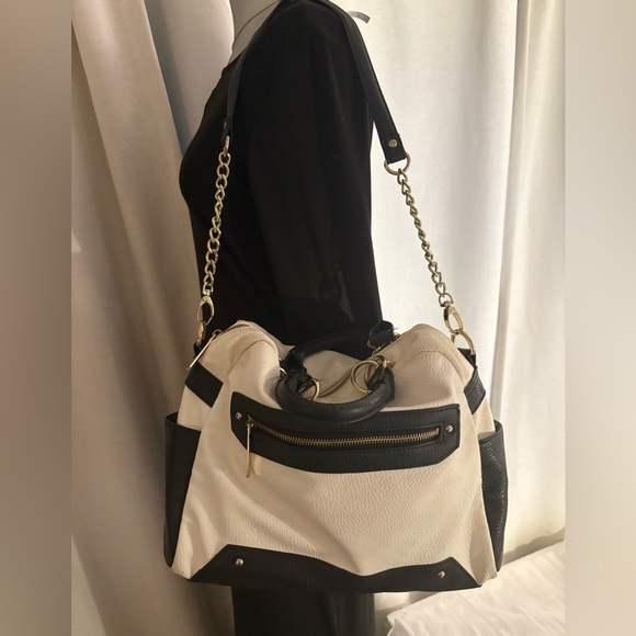 2/$30 Olivia + Joy Large Color-block Shoulder Bag Gold Hardware Removeable Strap - Picture 13 of 16